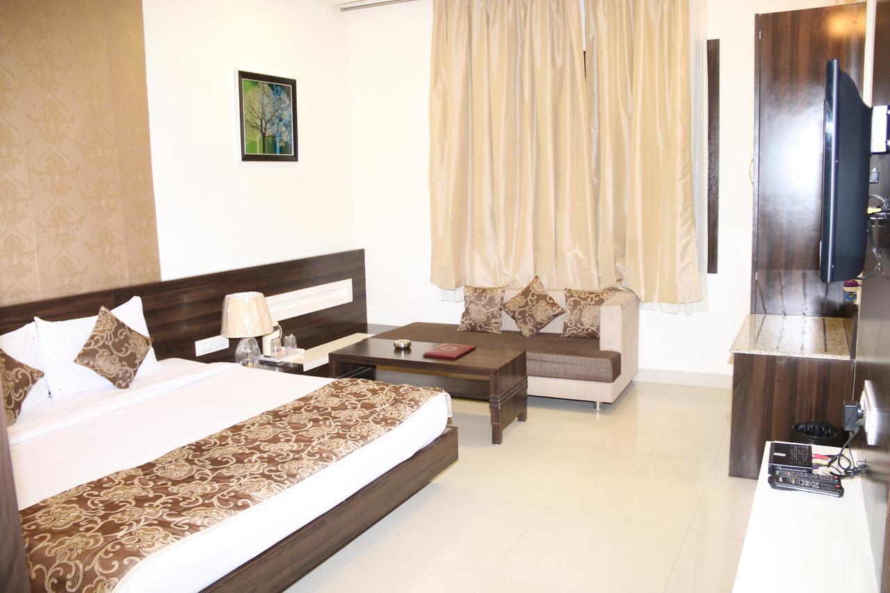 Rk Regency Hotel Bhopal Exterior foto